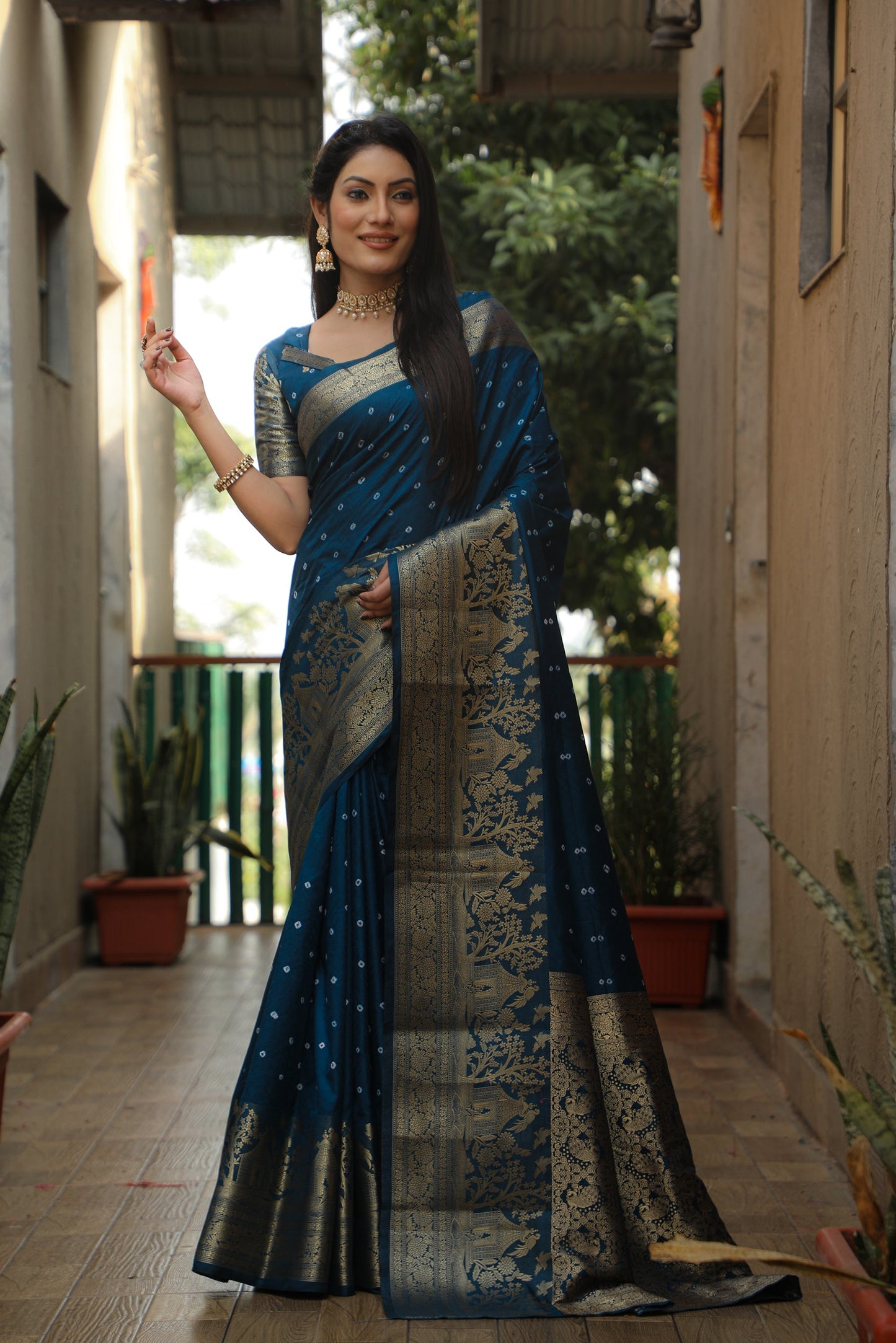 Lorenvalley Premium Pure Handmade Bandhej Kanjivaram silk saree with Zari Weaving Rich Pallu saree - Rama - Swadesiicart