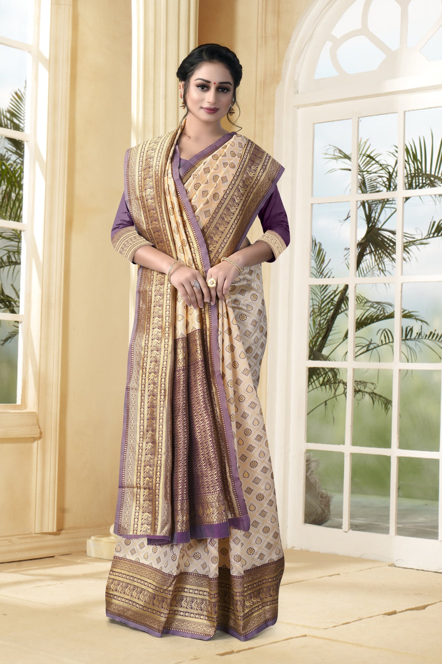 Vedant Vastram Litchi Silk Designer Banarasi Saree - Cream | Swadesiicart