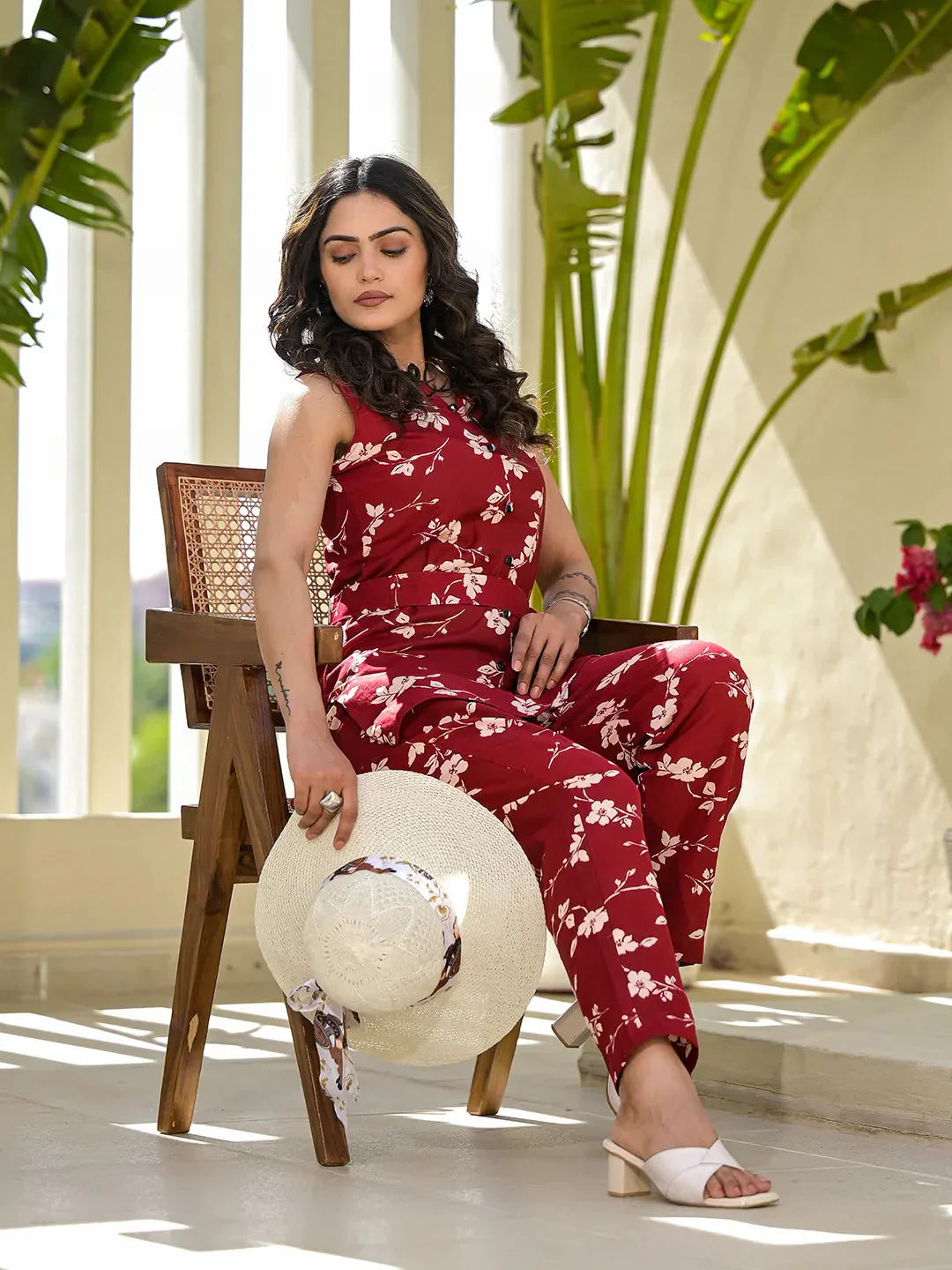 Yufta Red Cotton Floral Print Comes With A Belt Co-Ord Set - Swadesiicart
