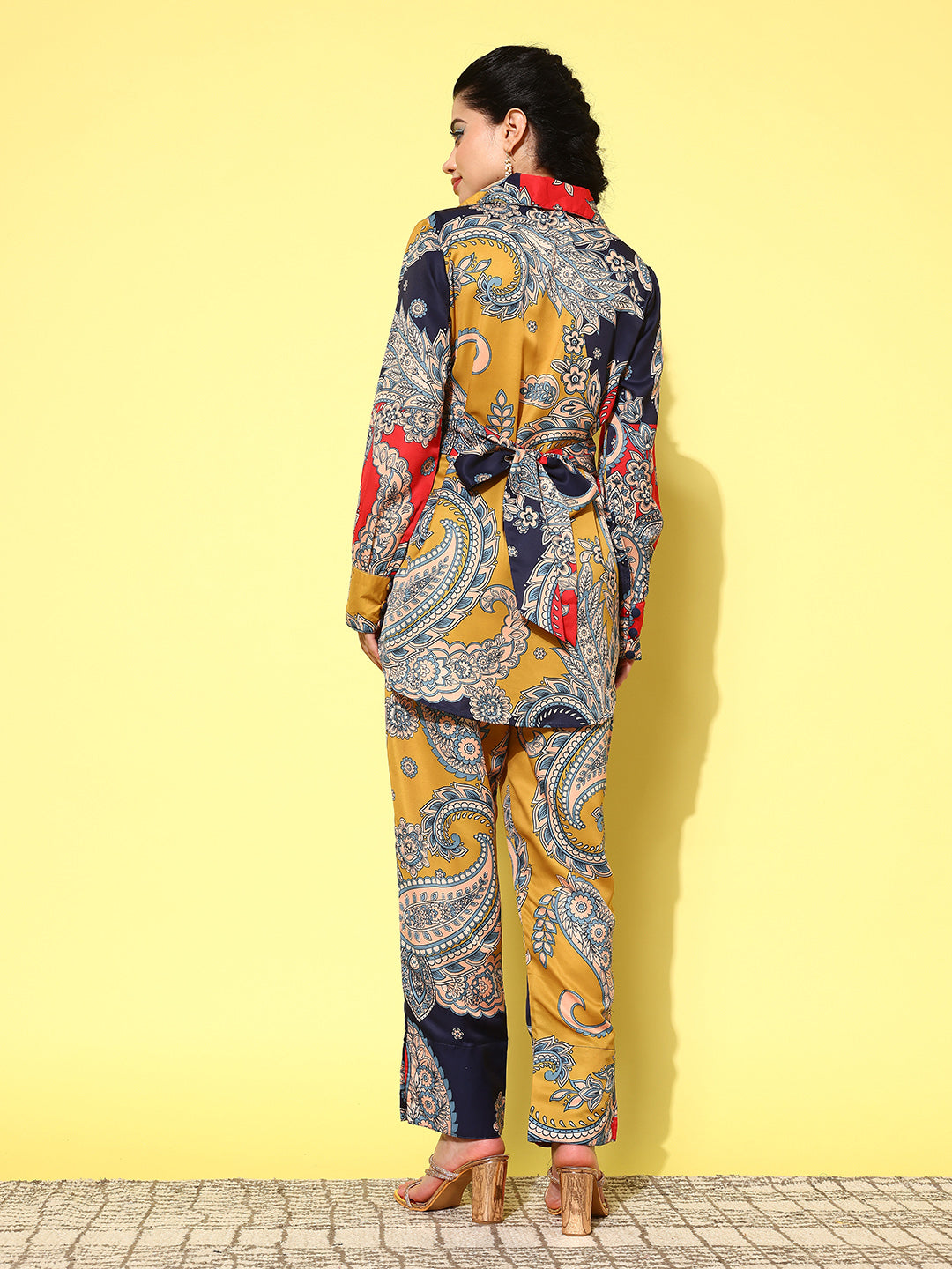 Yufta Red Paisley Printed Satin Co-Ords - Swadesiicart