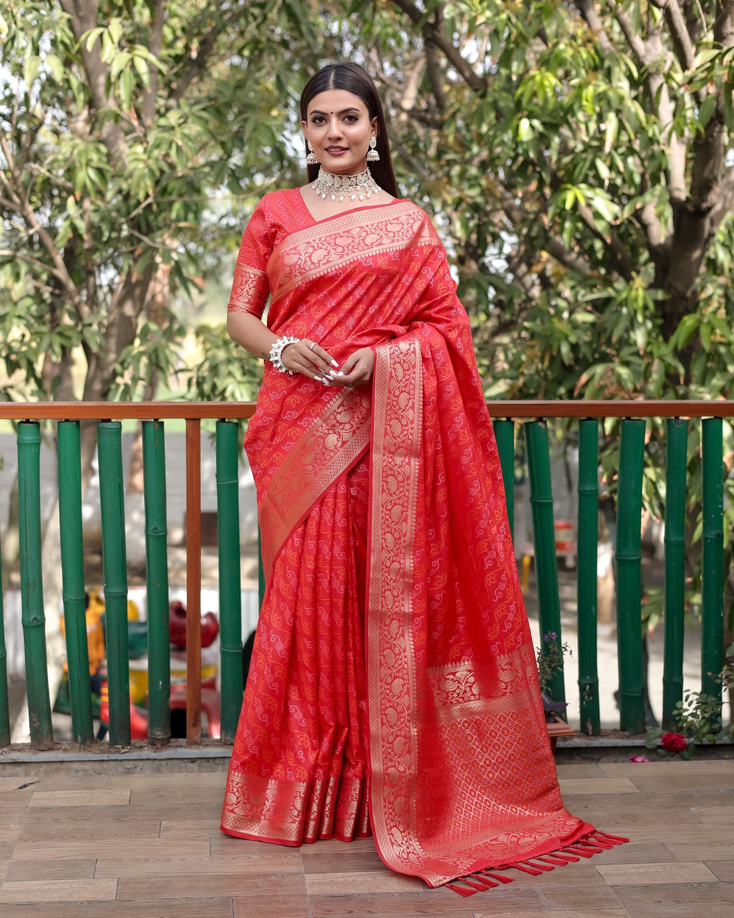 Lorenvalley Premium Bandhej Patola Silk Sarees with kanchi Borders and Contrast Zari Weaving borders Saree - Red - Swadesiicart