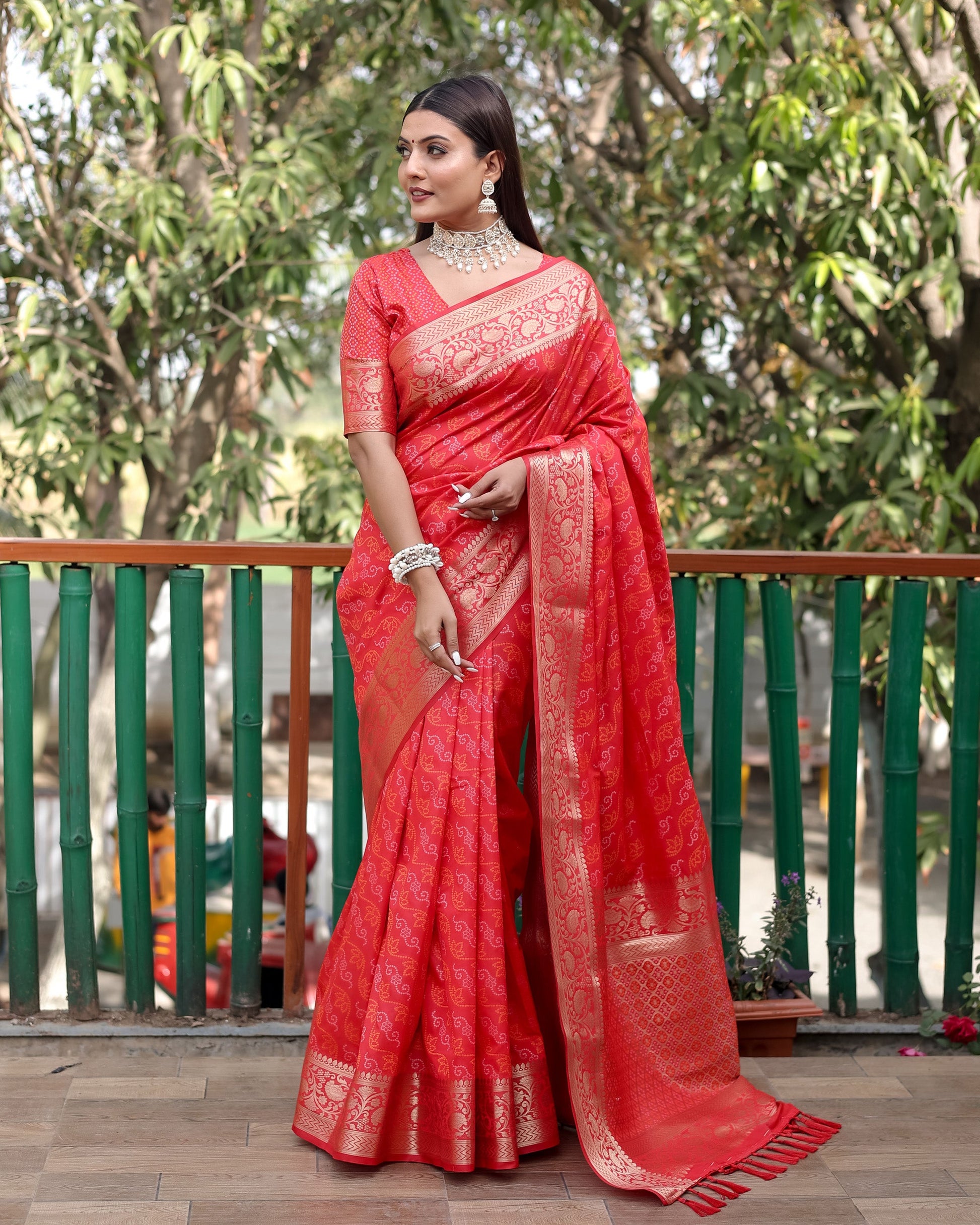 Lorenvalley Premium Bandhej Patola Silk Sarees with kanchi Borders and Contrast Zari Weaving borders Saree - Red - Swadesiicart
