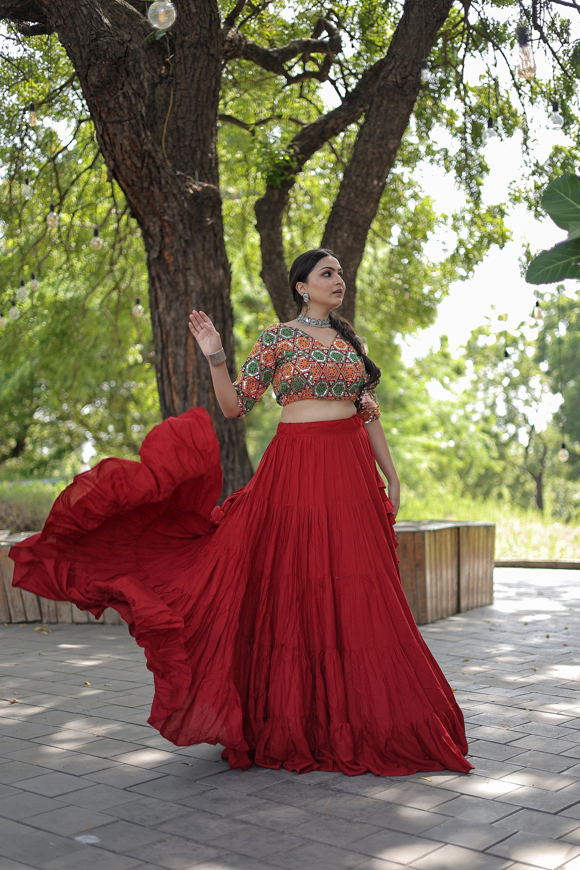 Lorenvalley Red Premium Rayon Lehenga with Georgette Embroidered Traditional Thread work Choli | Swadesiicart