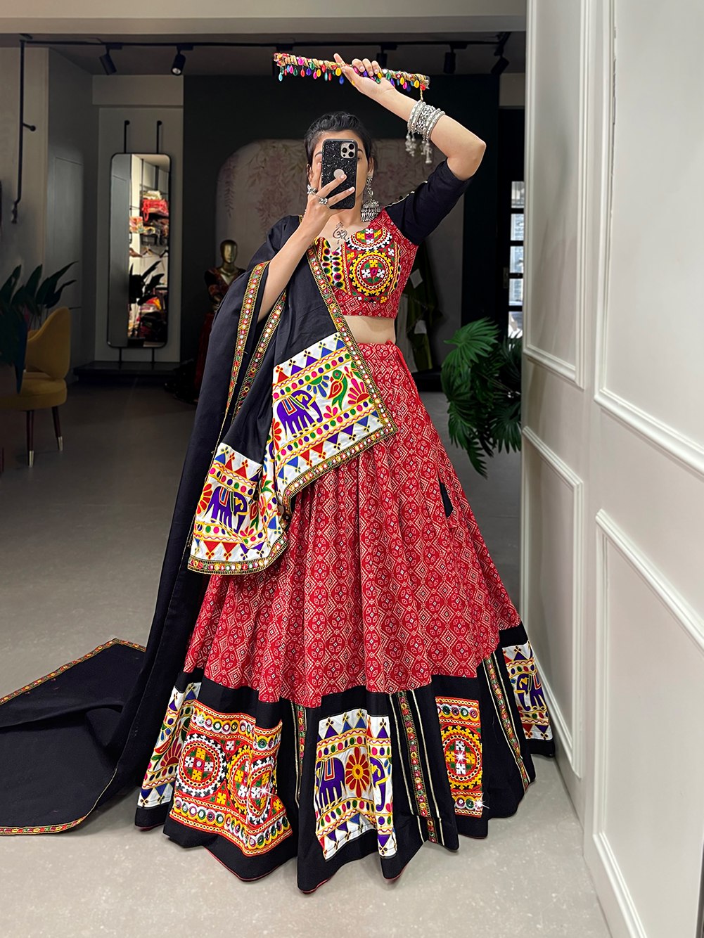 Lorenvalley Red Pure Cotton Lehenga Choli Embellishes With Gamthi Work And Mirror Work Touch Up To Make Everyone Feel The Stories Of Navratri Traditions | Swadesiicart