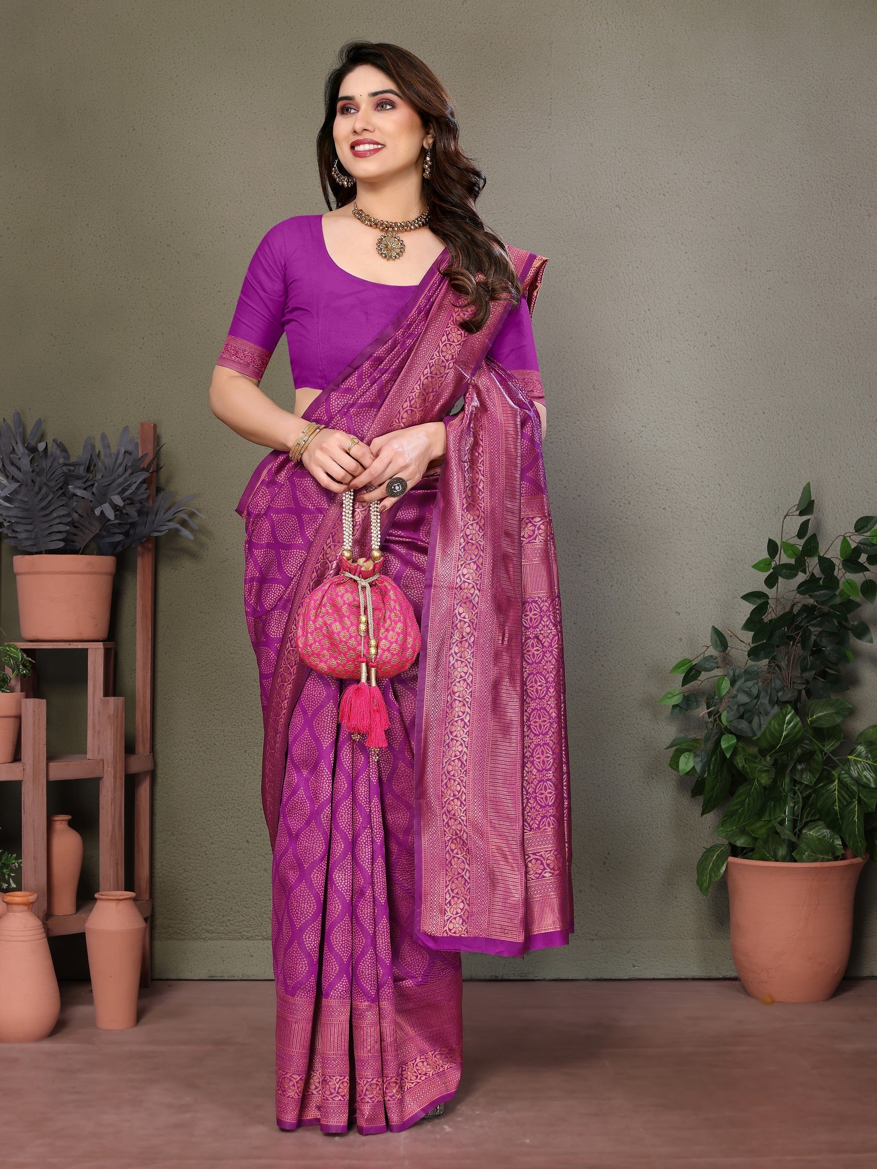 Vedant Vastram Litchi Silk Banarasi Silk Saree - Purple | Swadesiicart