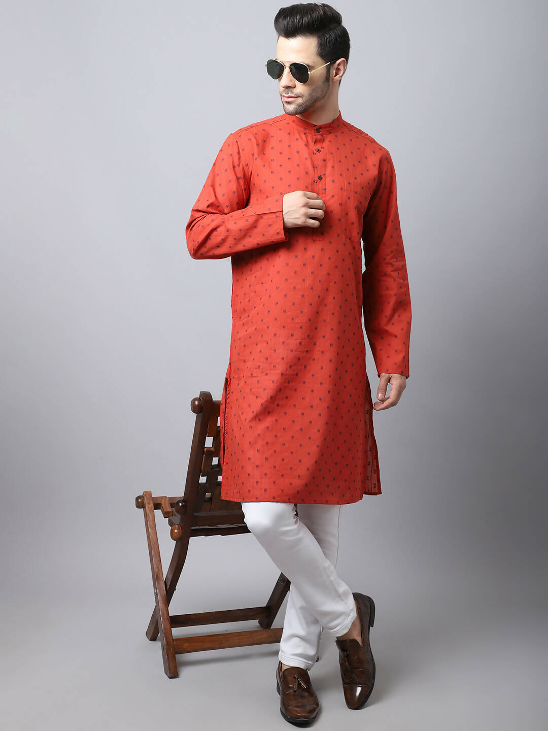 Even Apparels Red Pure Cotton Men's Kurta With Band Collar (CHK1167) | Swadesiicart
