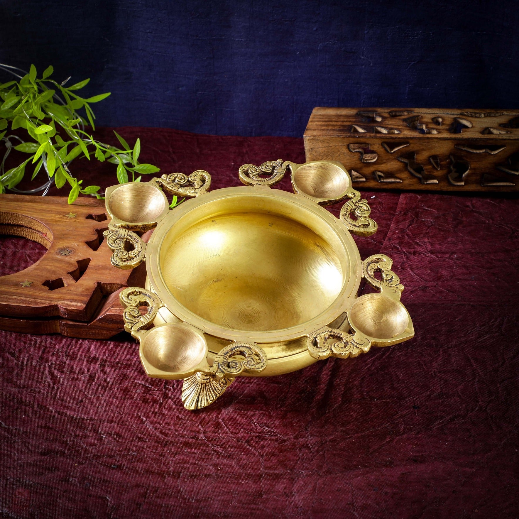 Sri Rudra Urli (SR 02320) | Swadesiicart