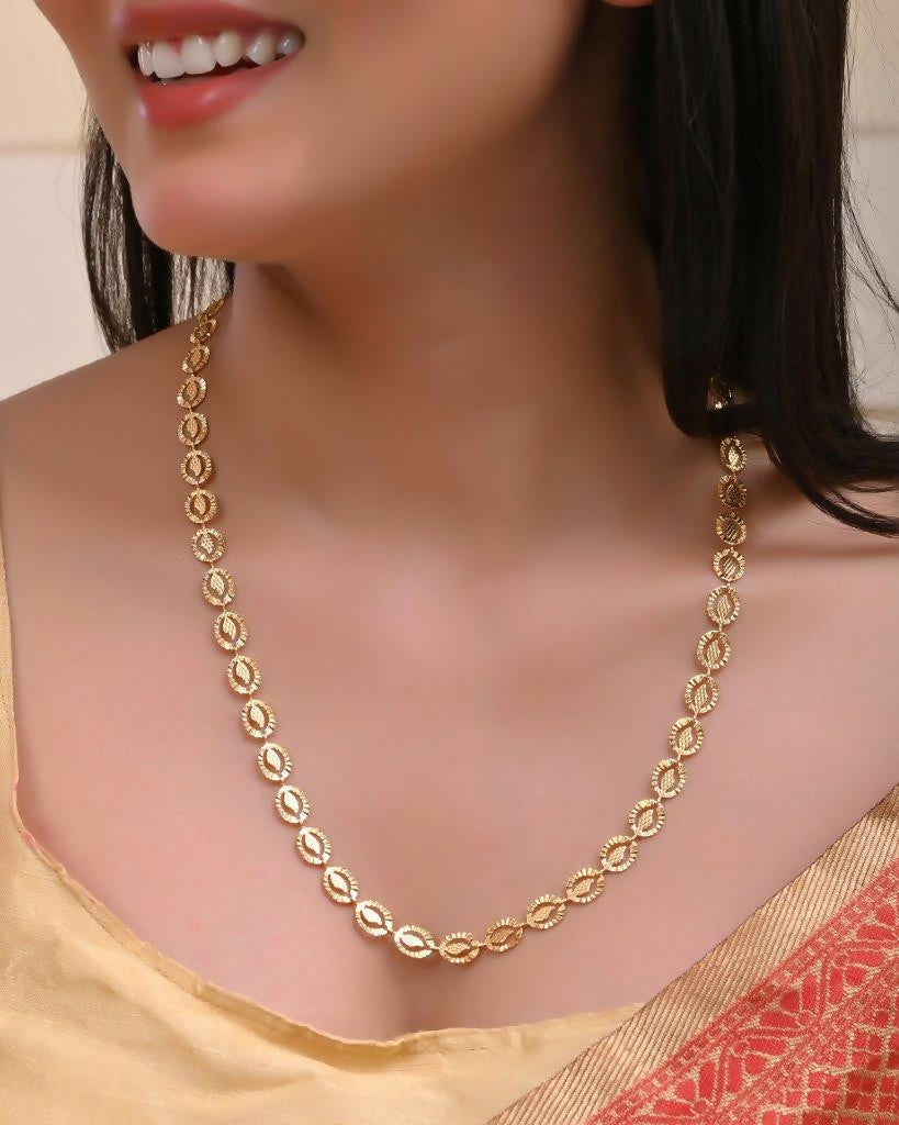 VOJ Women Gold-Polished Self Designed Oval Shaped Chain | Swadesiicart