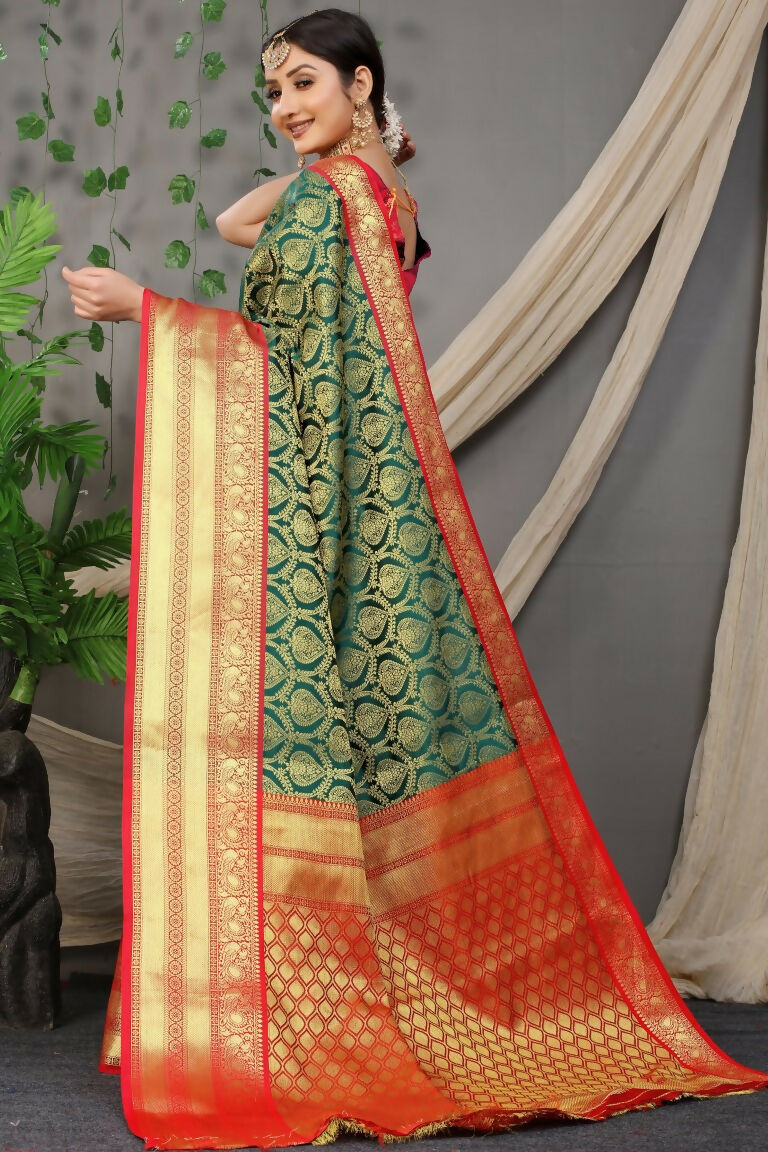 Jyoti Fashion Women's Green Kanjivaram Silk Zari Woven Saree with Blouse | Swadesiicart