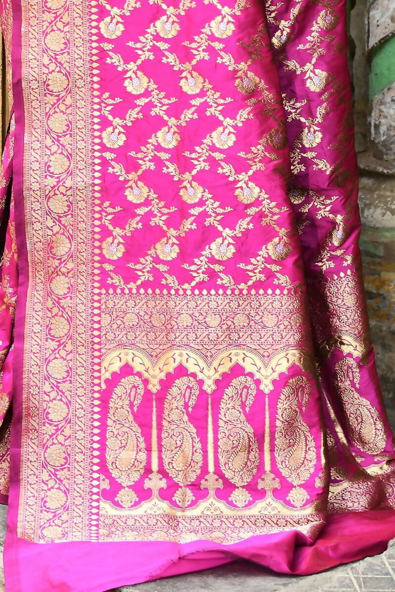 Joban Fashion Pink Soft Pure Handloom Banarasi Silk Saree | Swadesiicart