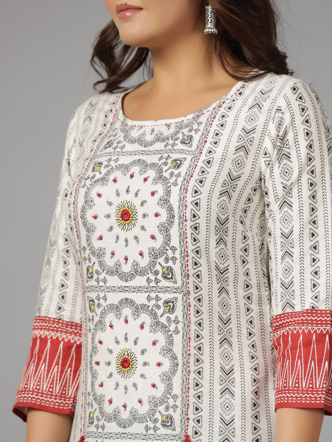 Juniper Women's White Ethnic Motif Printed Rayon Slub Kurta With Beads & Sequins - Swadesiicart