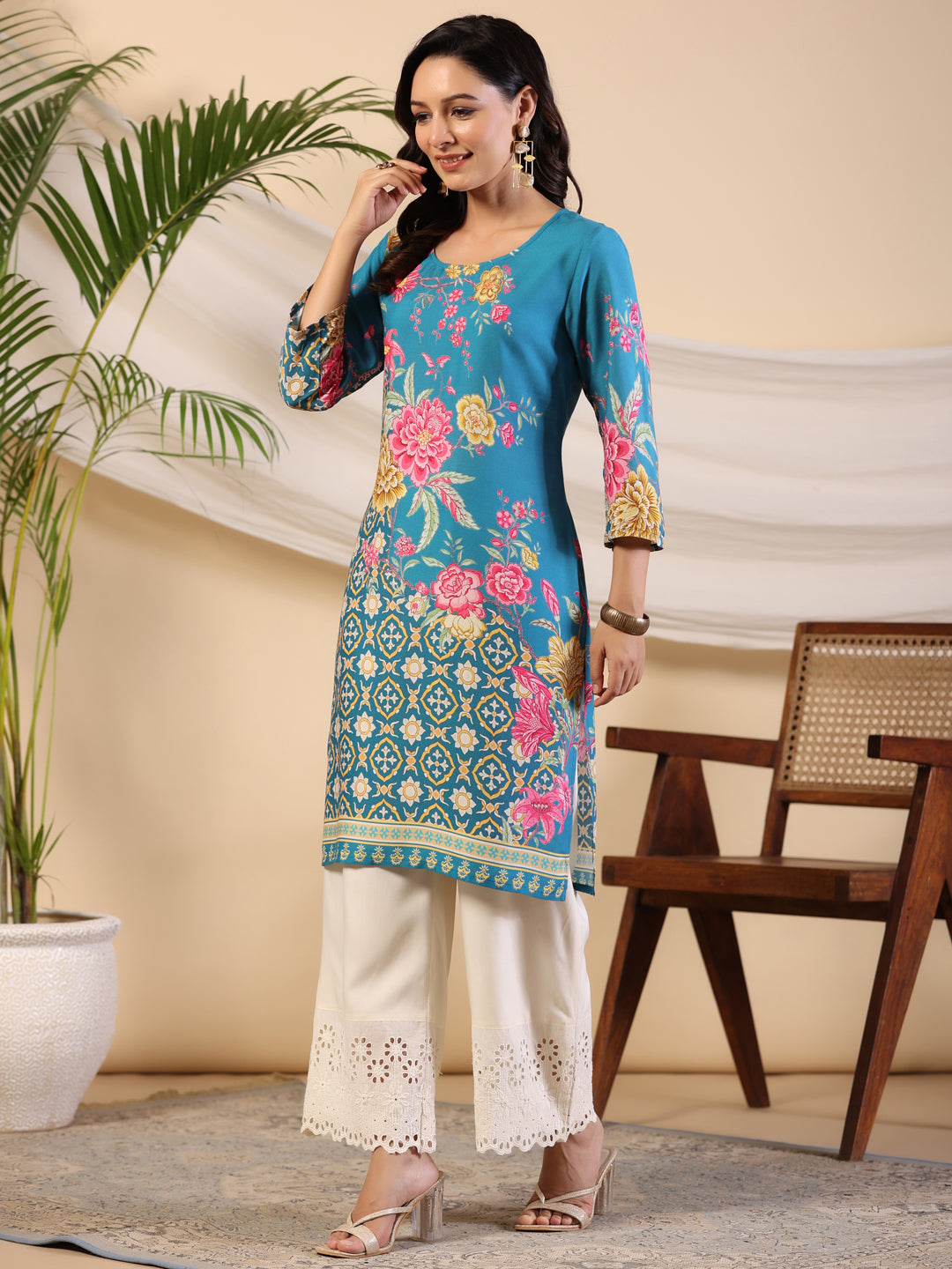 Juniper Women's Blue Rayon Floral Printed Straight Kurta - Swadesiicart