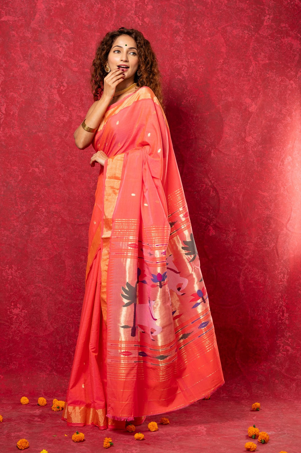 Very Much Indian Exclusive! Handloom Pure Cotton Paithani in Most Traditional Pink with Pichwai Pallu | Swadesiicart