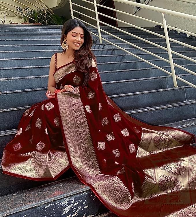 Vamika Weaving Banarasi Jacquard Maroon Kanjivaram Saree | Swadesiicart