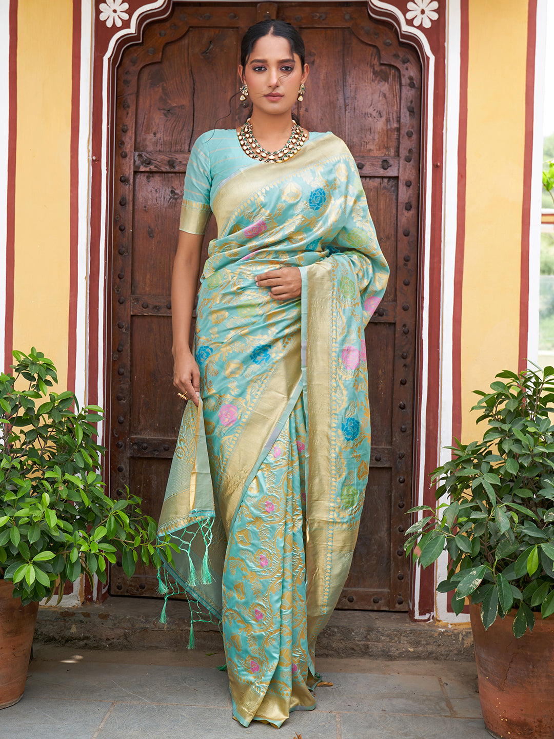 Janasya Sea Green Banarasi Silk Woven Floral Design Banarasi Saree | Swadesiicart