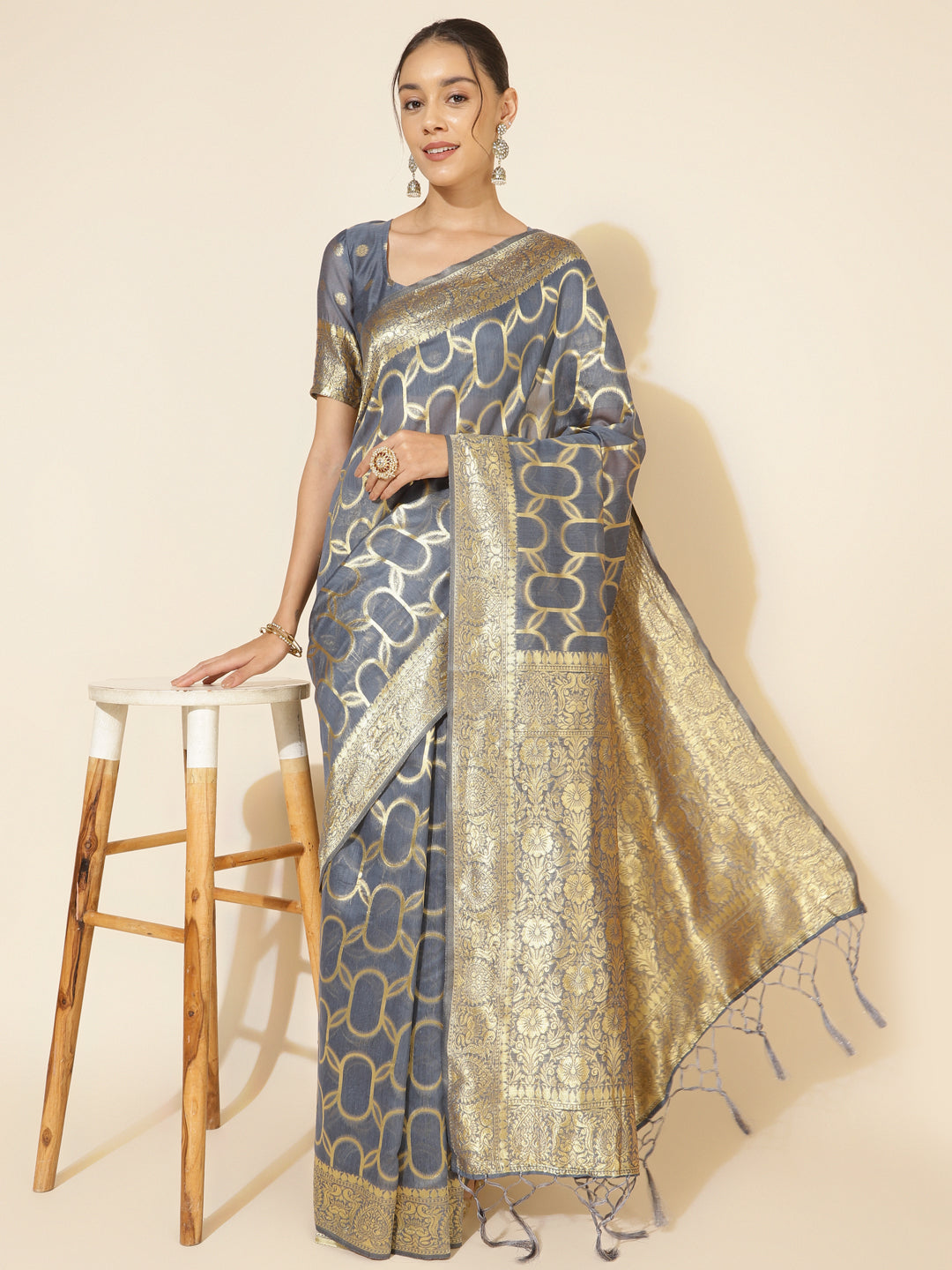 Janasya Grey Chanderi Silk Geometric Design Woven Design Saree | Swadesiicart