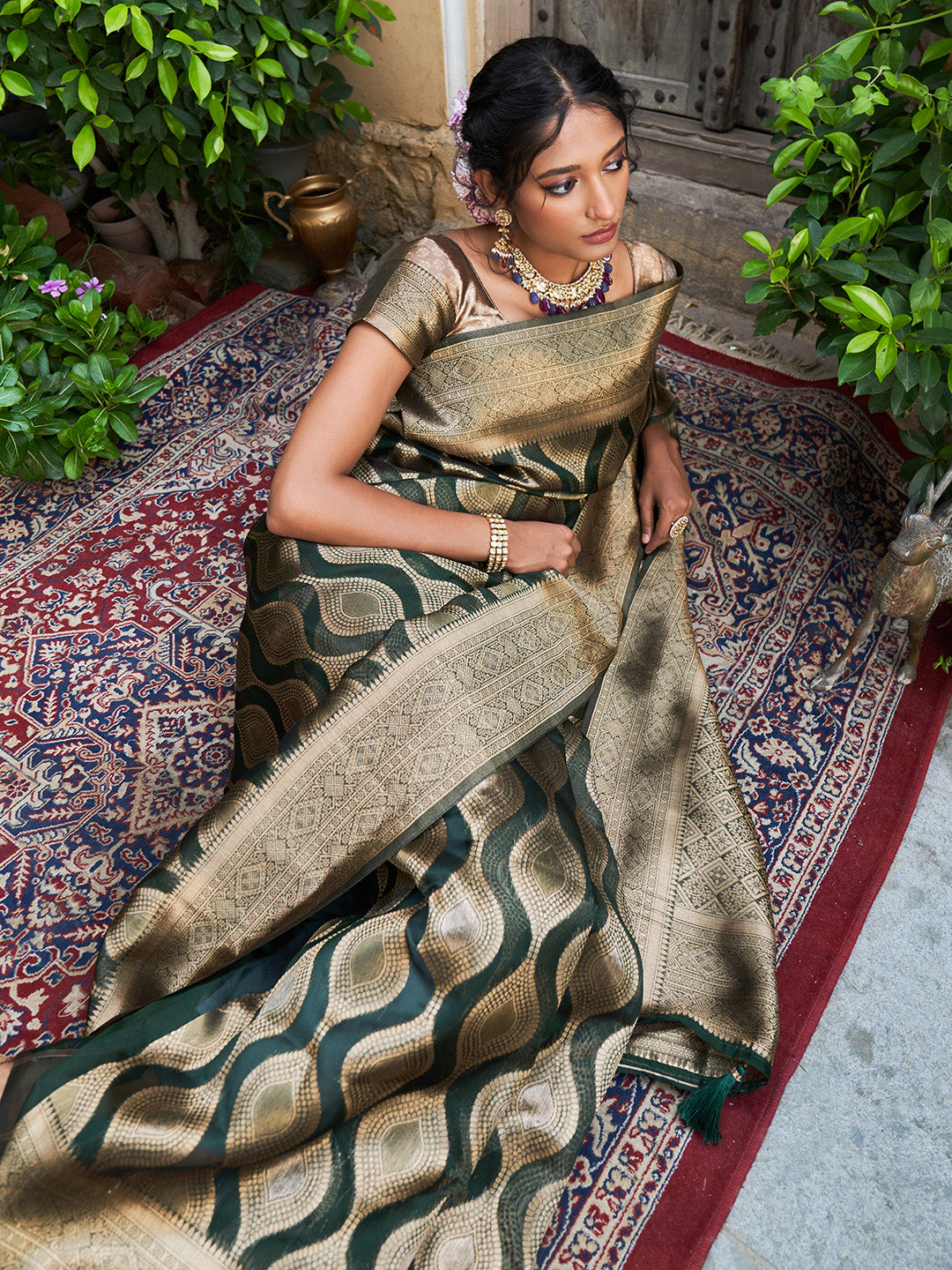 Janasya Bottle Green Organza Woven Ethnic Motifs Kanjeevaram Saree | Swadesiicart