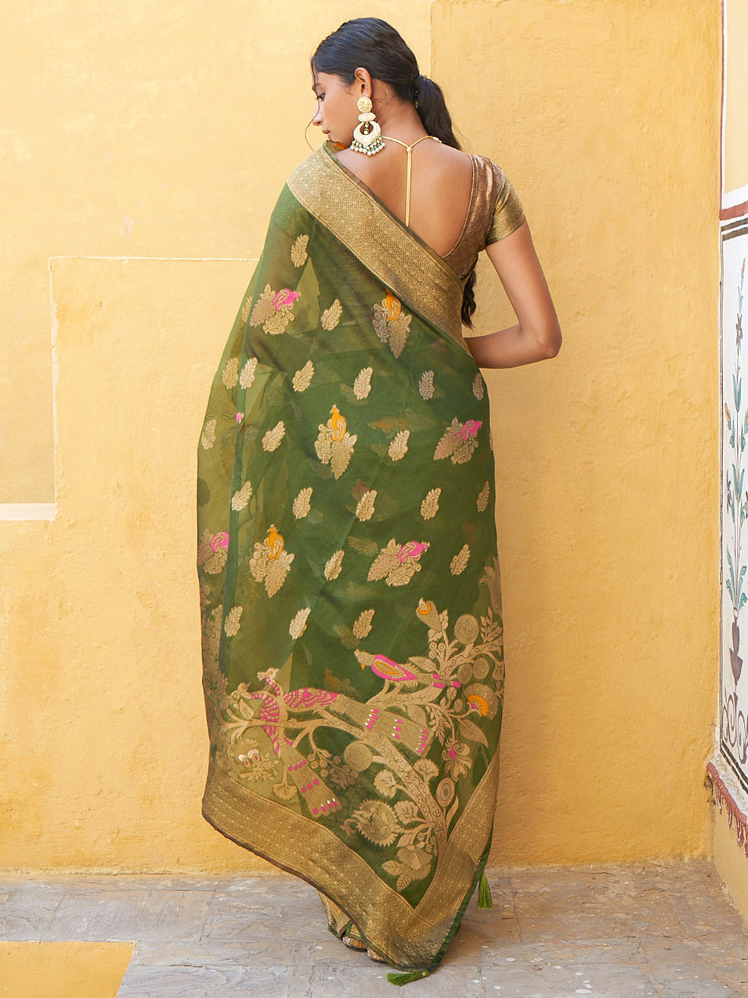 Janasya Mehendi Green Organza Woven Ethnic Kanjeevaram Saree | Swadesiicart