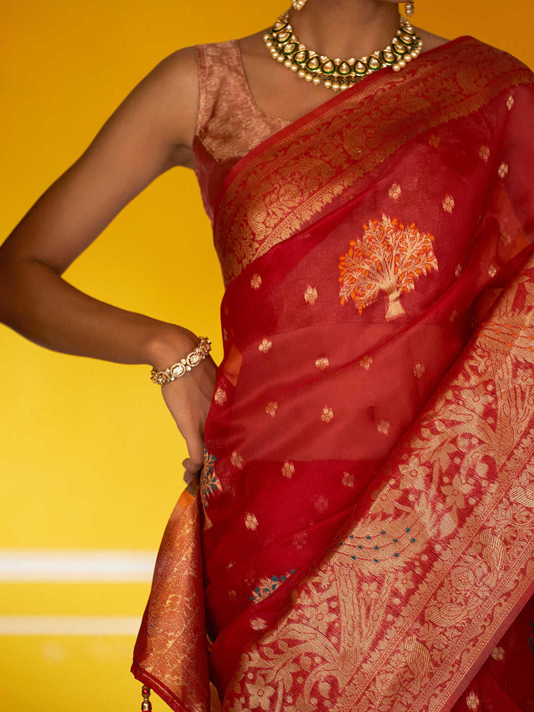 Janasya Red Organza Woven Leheriya Kanjeevaram Saree | Swadesiicart