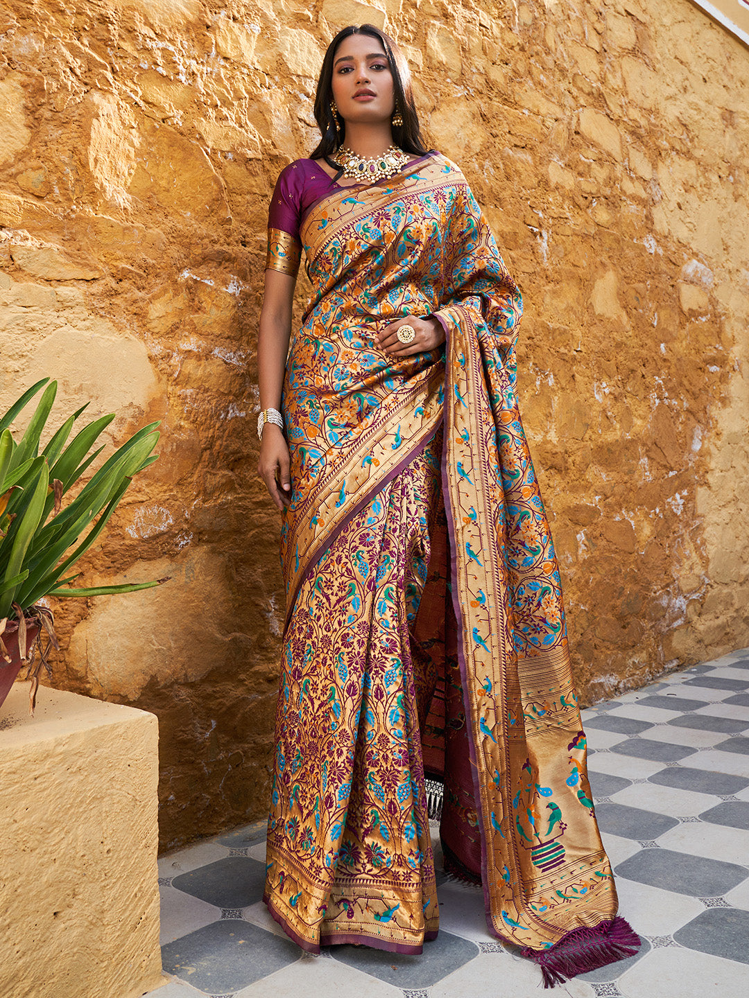 Janasya Wine Paithani Silk Woven Bagh Design Paithani Silk Saree | Swadesiicart