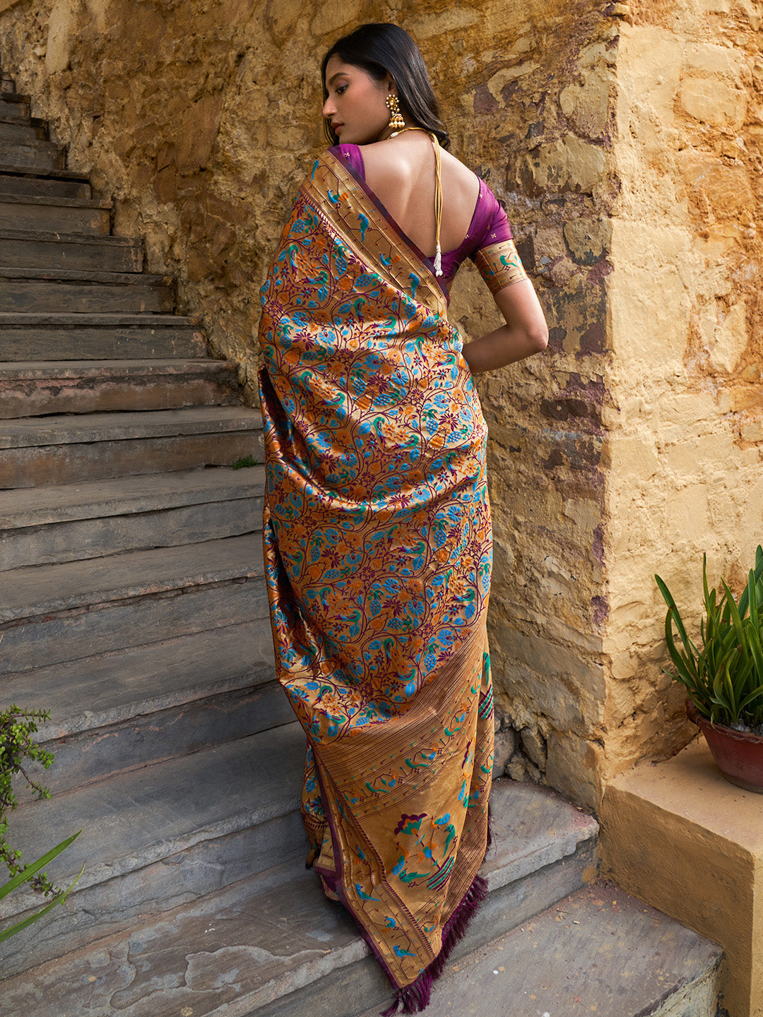 Janasya Wine Paithani Silk Woven Bagh Design Paithani Silk Saree | Swadesiicart