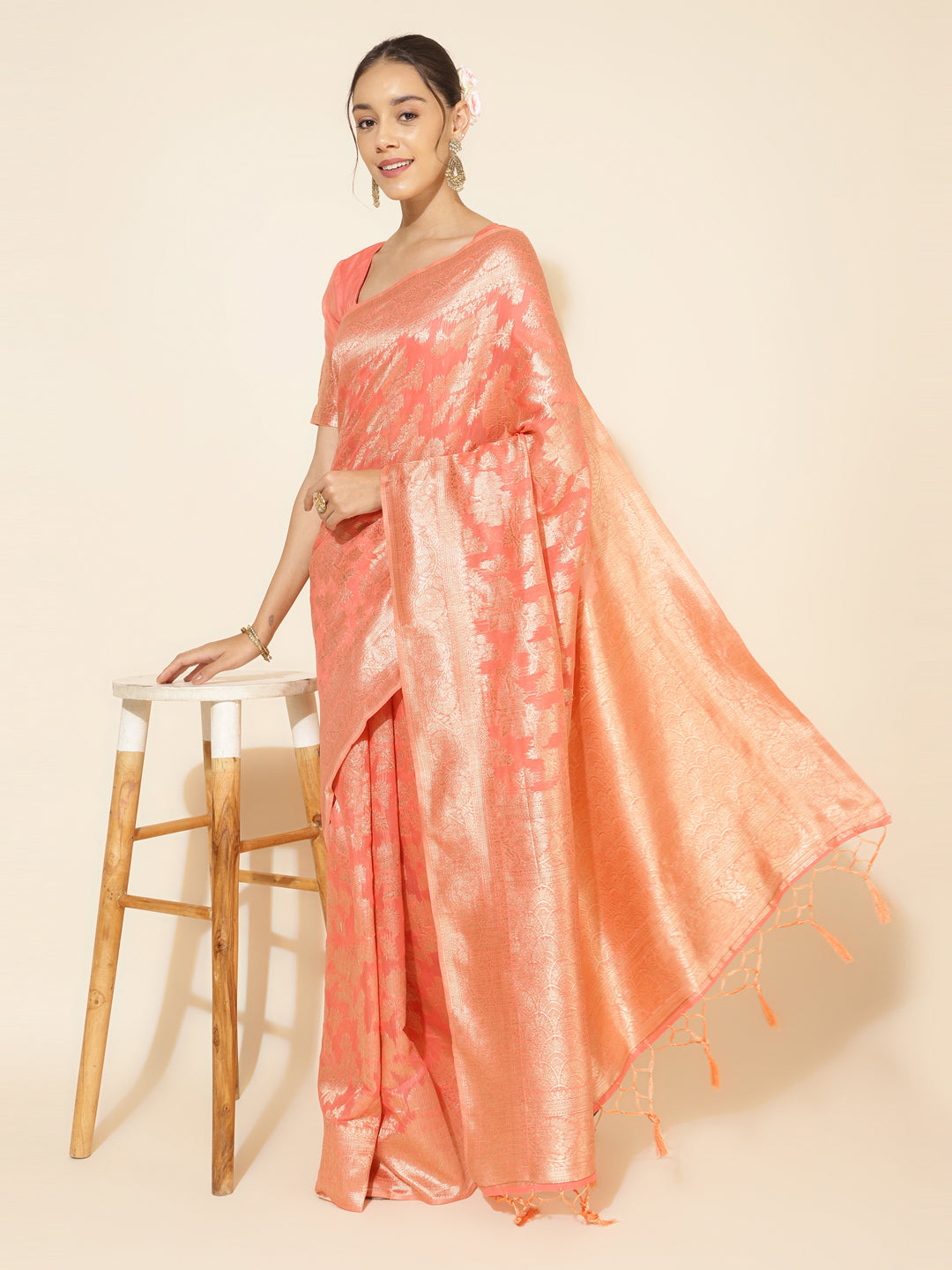Janasya Peach Chanderi Silk Floral Woven Design Saree | Swadesiicart