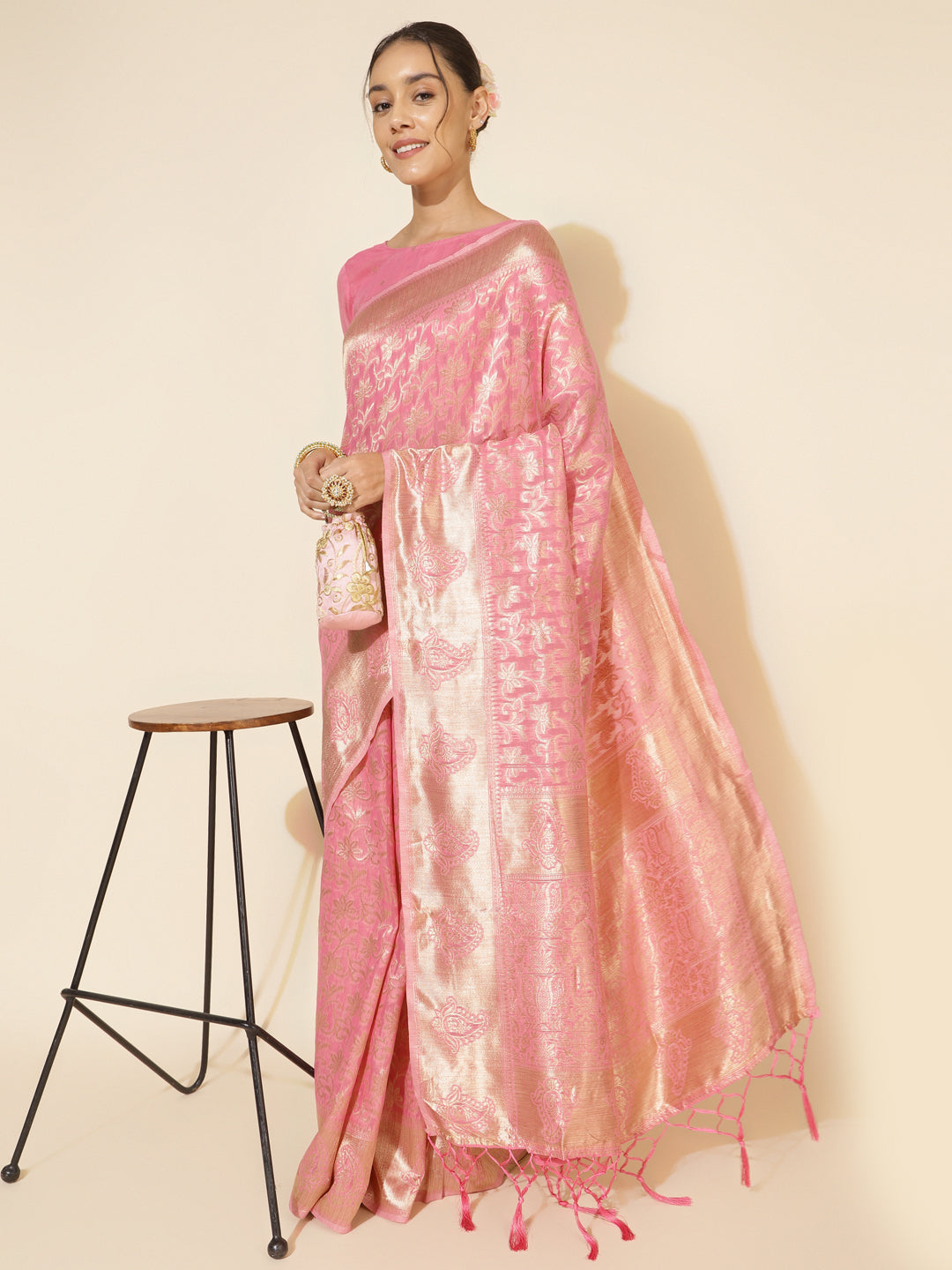 Janasya Light Pink Chanderi Silk Floral Woven Design Saree | Swadesiicart