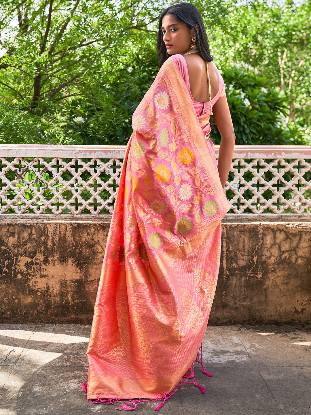 Janasya Light Pink Banarasi Silk Woven Floral Design Banarasi Saree | Swadesiicart
