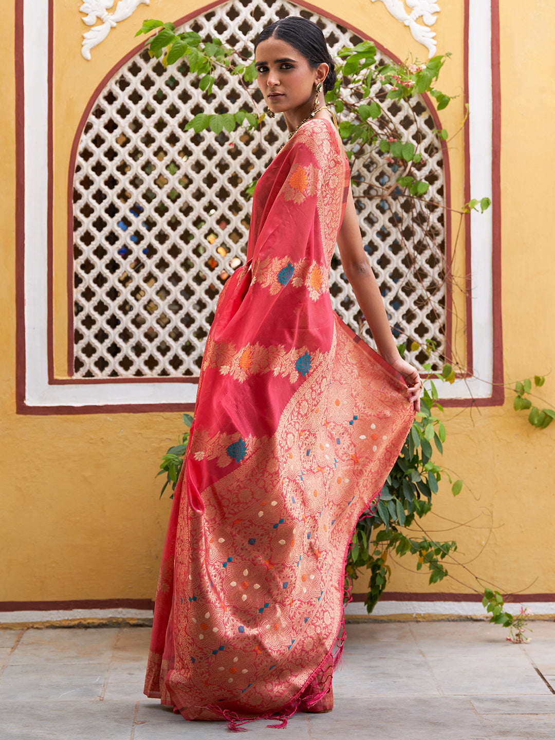Janasya Pink Organza Woven Leheriya Kanjeevaram Saree | Swadesiicart