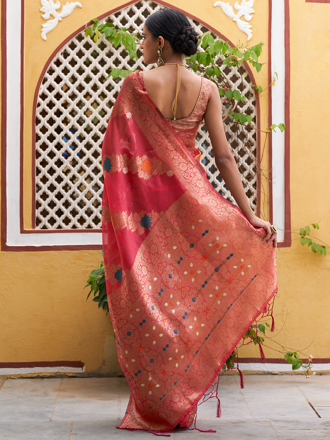 Janasya Pink Organza Woven Leheriya Kanjeevaram Saree | Swadesiicart