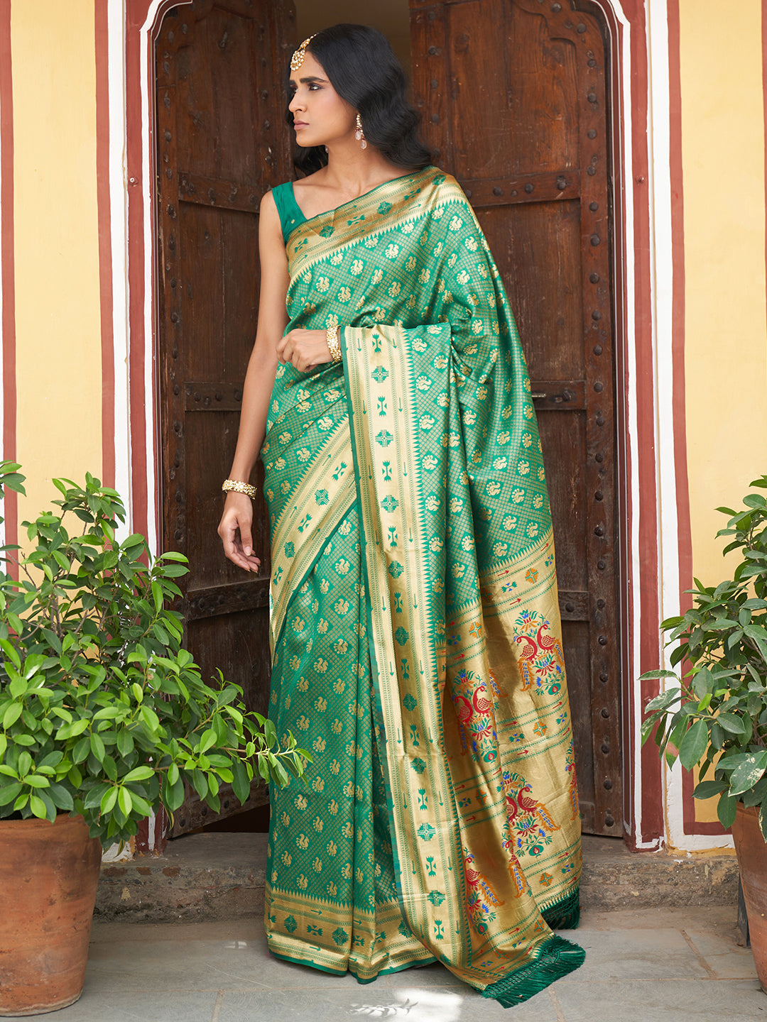 Janasya Green Paithani Silk Woven Ethnic Motifs Paithani Silk Saree | Swadesiicart