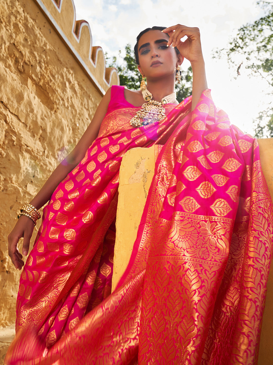 Janasya Rani Pink Banarasi Silk Ethnic Motifs Woven Design Saree | Swadesiicart