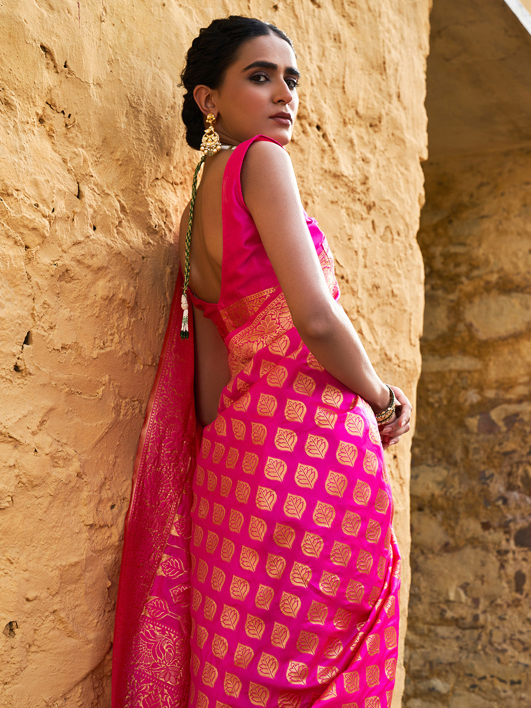 Janasya Rani Pink Banarasi Silk Ethnic Motifs Woven Design Saree | Swadesiicart