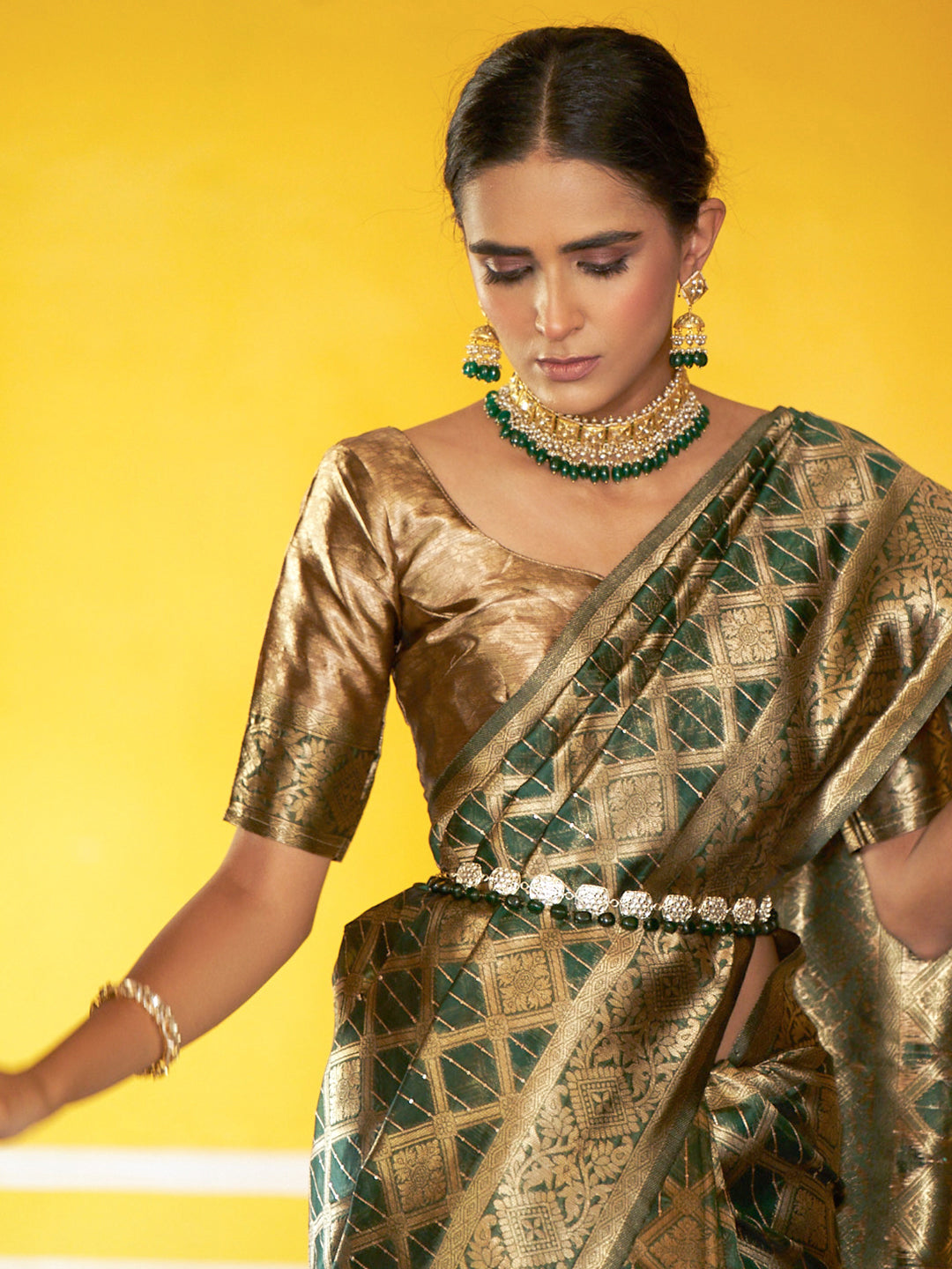 Janasya Dark Green Organza Woven Ethnic Motifs Kanjeevaram Saree | Swadesiicart