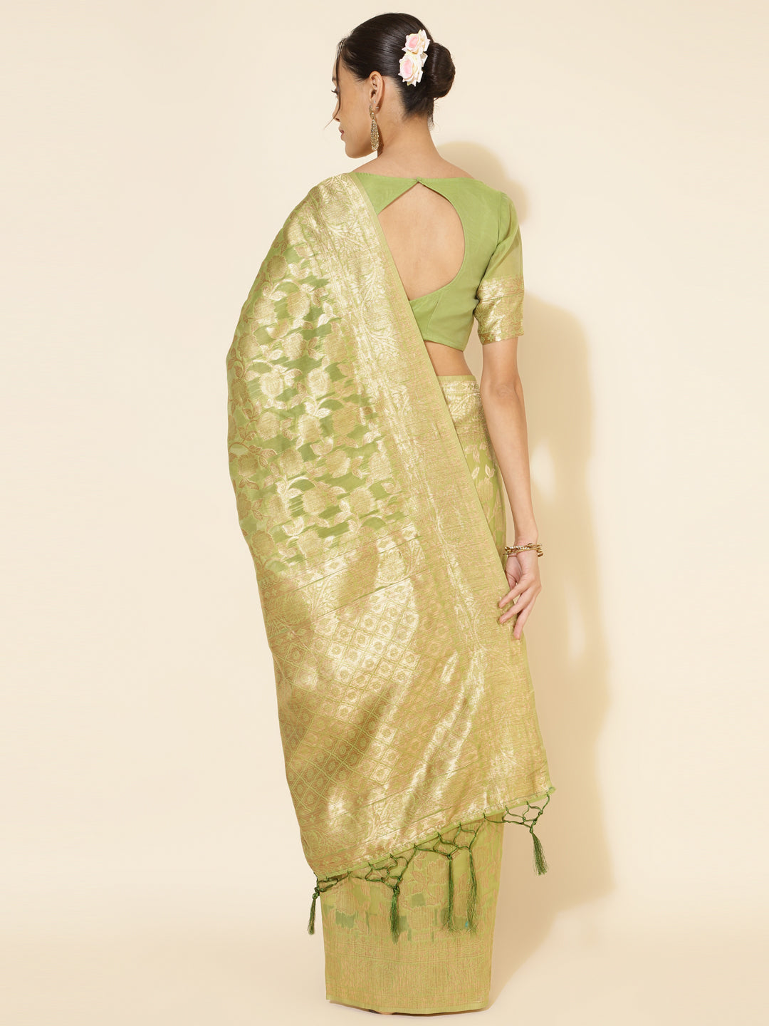 Janasya Light Green Chanderi Silk Floral Woven Design Saree | Swadesiicart