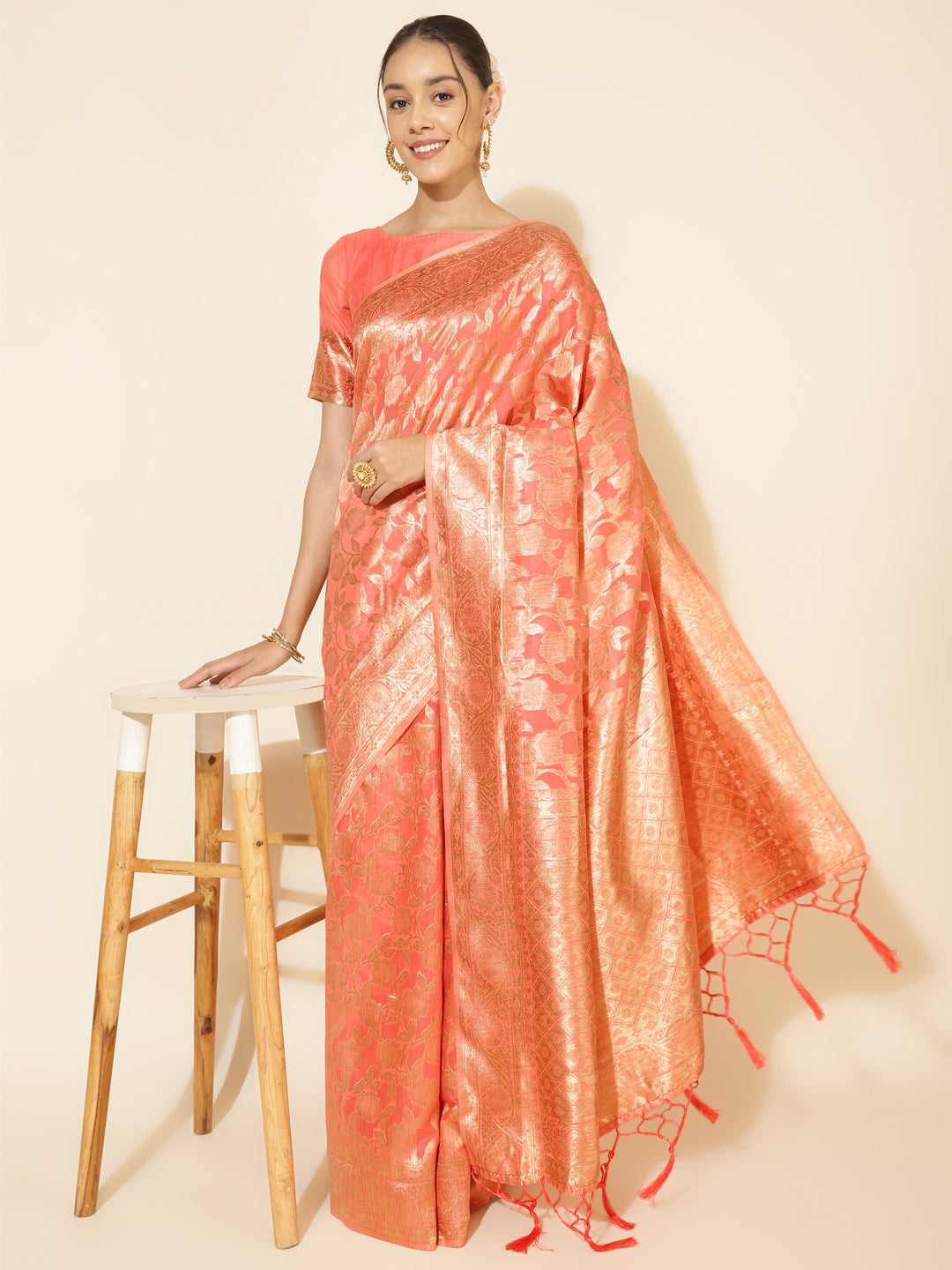 Janasya Peach Chanderi Silk Floral Woven Design Saree | Swadesiicart