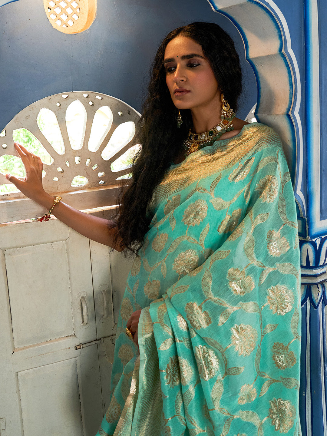 Janasya Sea Green Chanderi Silk Floral Woven Design Saree | Swadesiicart