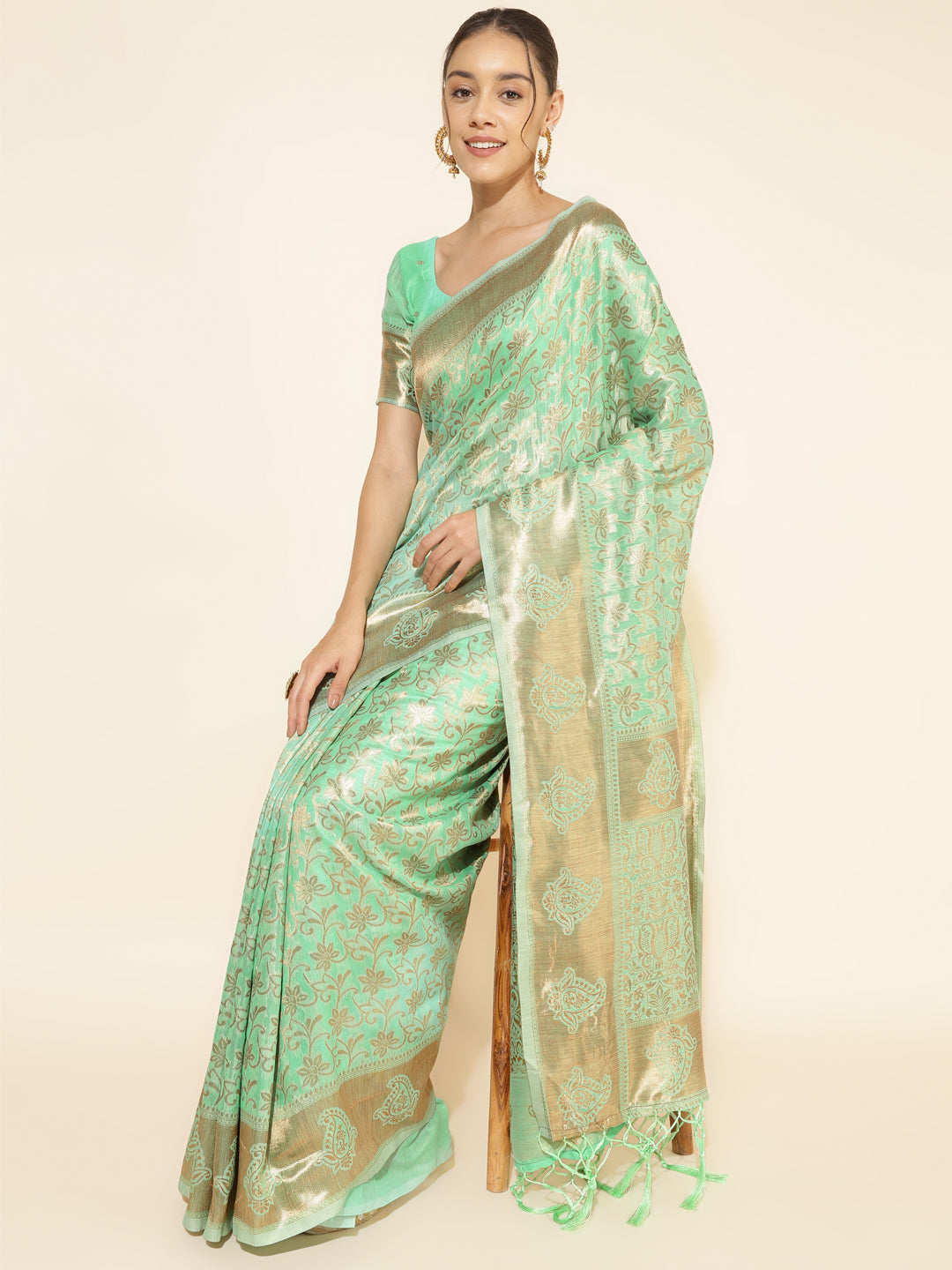 Janasya Light Green Chanderi Silk Floral Woven Design Saree | Swadesiicart