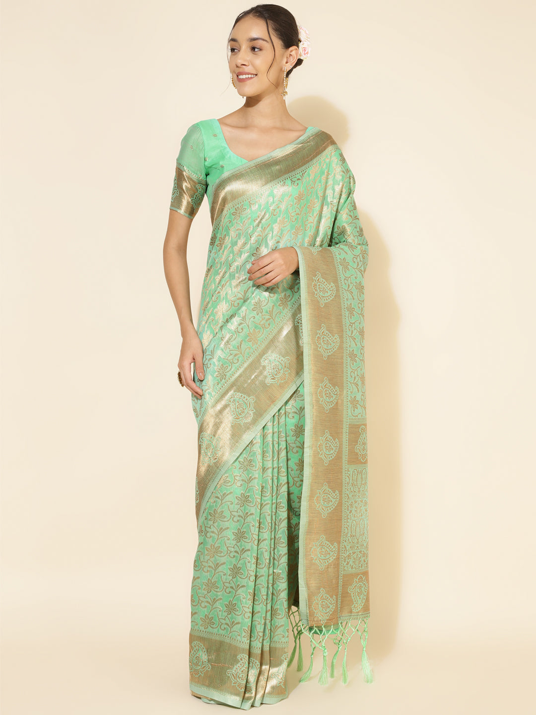 Janasya Light Green Chanderi Silk Floral Woven Design Saree | Swadesiicart