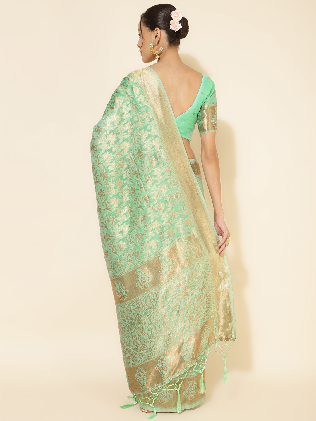 Janasya Light Green Chanderi Silk Floral Woven Design Saree | Swadesiicart
