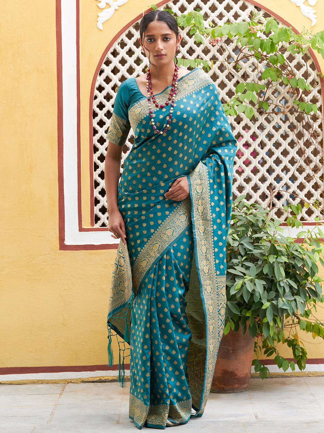 Janasya Teal Green Banarasi Silk Woven Ethnic Motifs Woven Design Saree | Swadesiicart