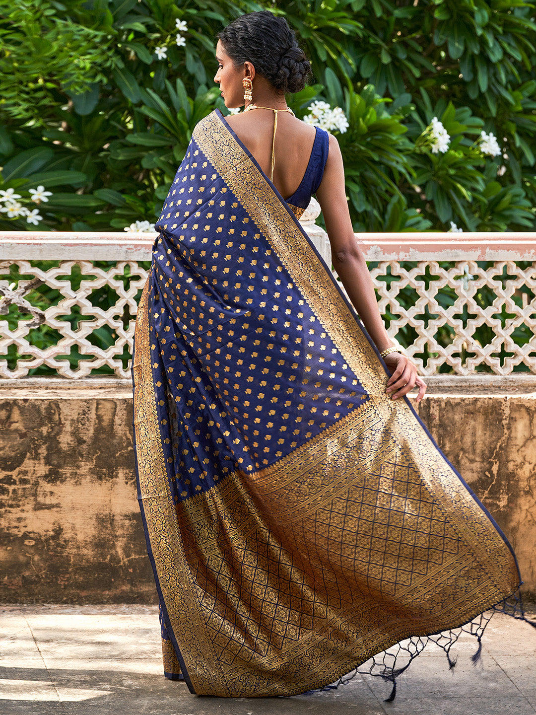 Janasya Navy Blue Banarasi Silk Ethnic Motifs Woven Design Saree | Swadesiicart