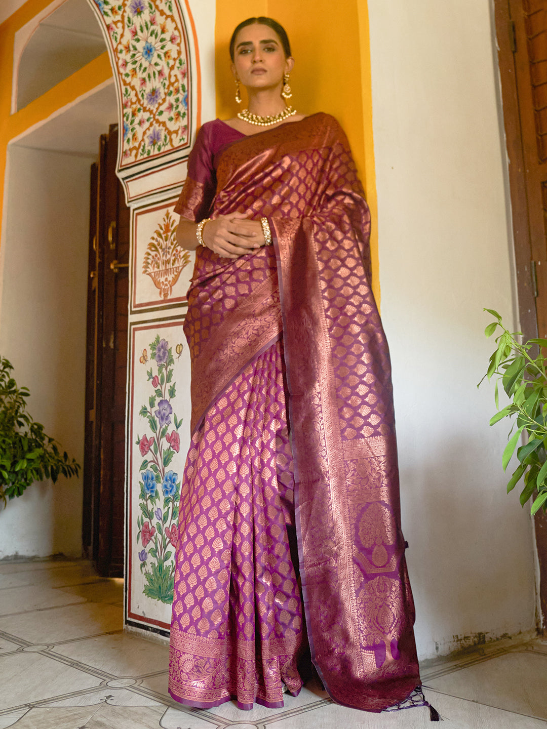 Janasya Wine Banarasi Silk Woven Ethnic Motifs Banarasi Silk Saree | Swadesiicart