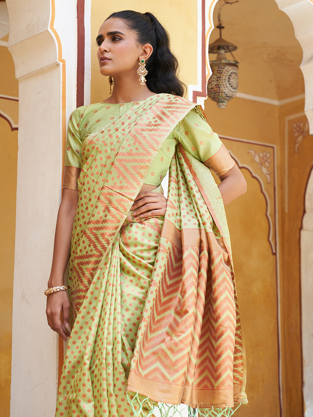 Janasya Pista Green Silk Blend Woven Polka Woven Design Saree | Swadesiicart