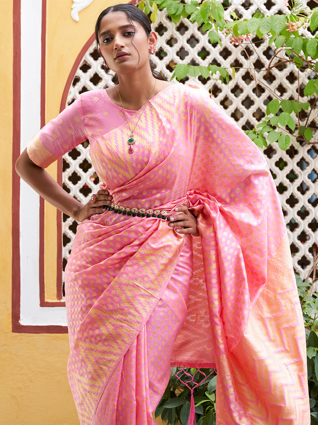 Janasya Pink Silk Blend Woven Polka Woven Design Saree | Swadesiicart