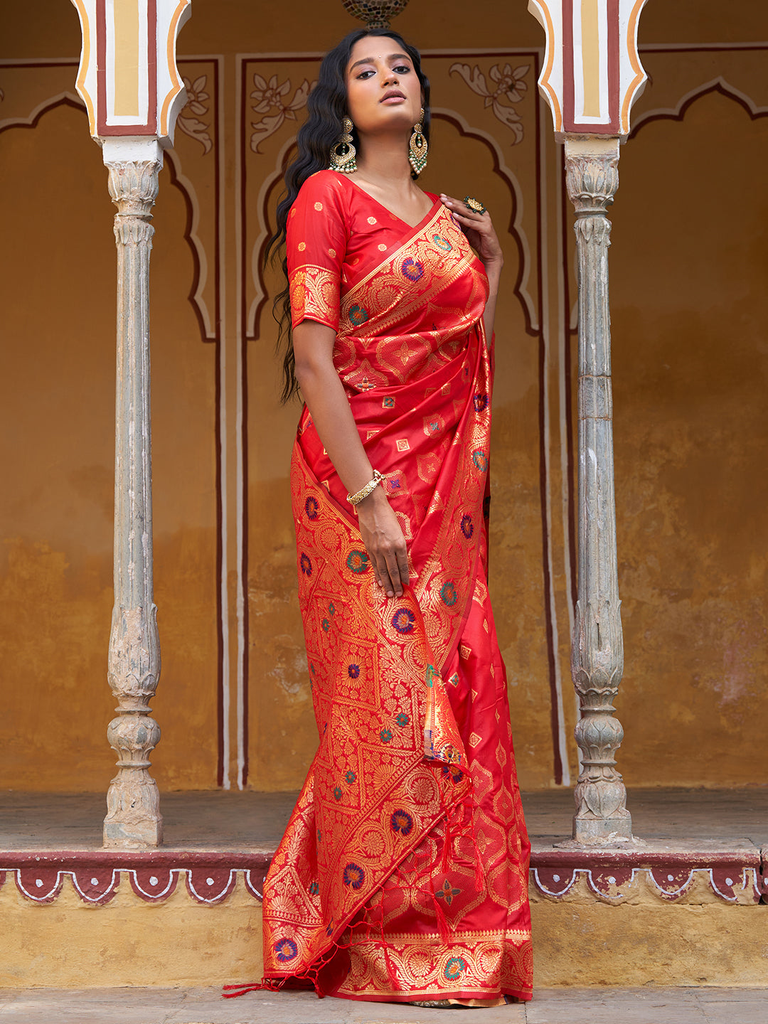 Janasya Red Banarasi Silk Ethnic Motifs Woven Design Saree | Swadesiicart