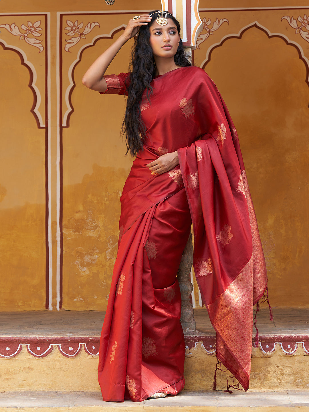 Janasya Red Kanjeevaram Silk Floral Motif Kanjeevaram Silk Saree | Swadesiicart