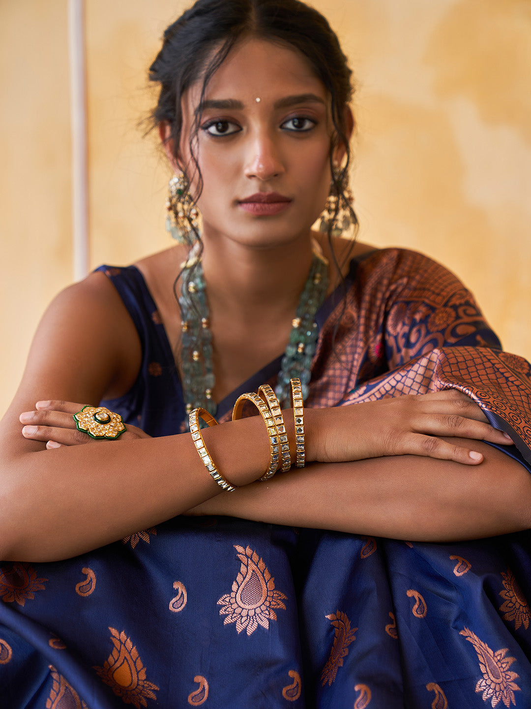 Janasya Navy Blue Banarasi Silk Woven Dual Tone Floral Design Banarasi Silk Saree | Swadesiicart