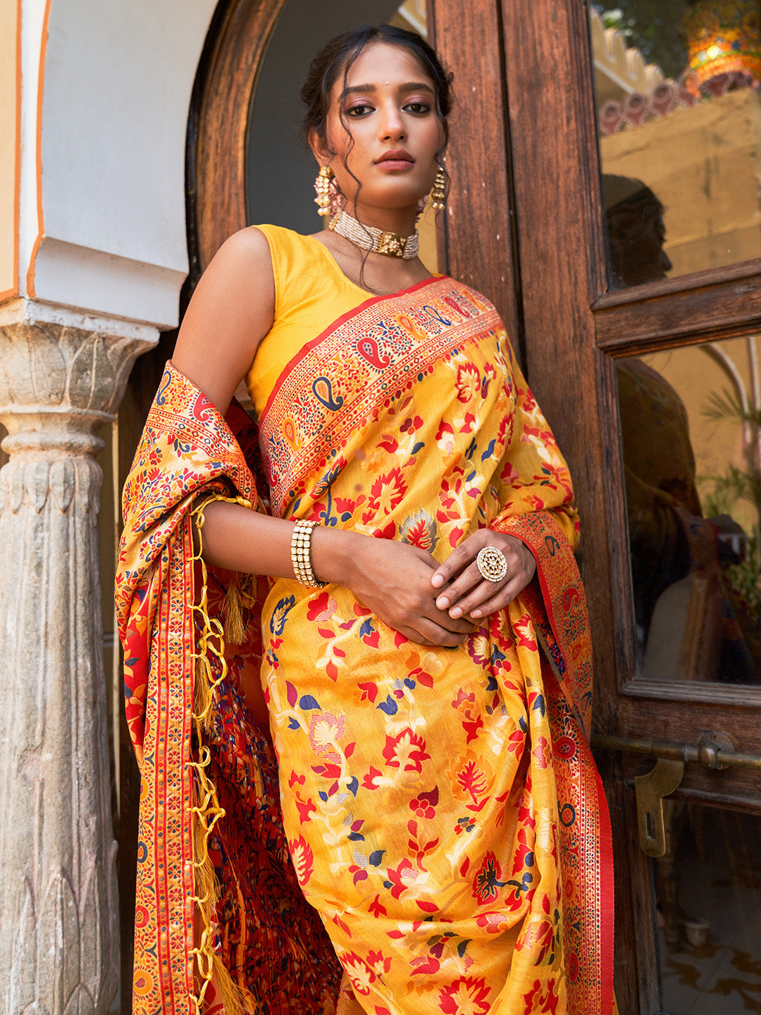 Janasya Yellow Chanderi Silk Pashmina Woven Design Saree | Swadesiicart