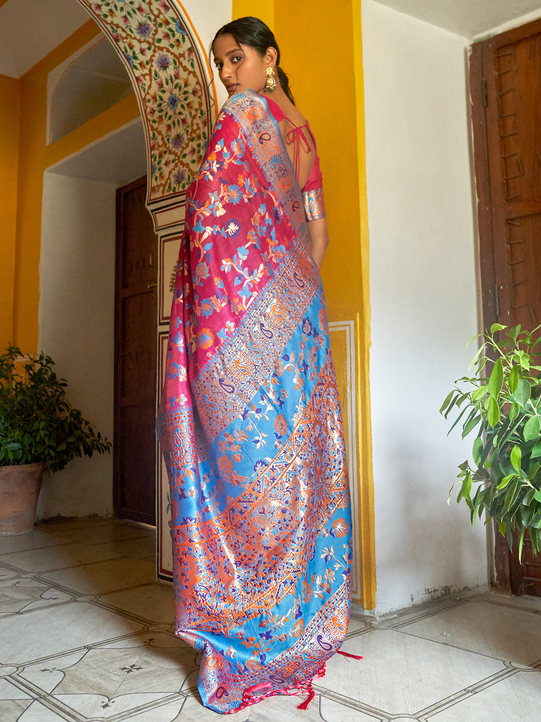 Janasya Pink Chanderi Silk Pashmina Woven Design Saree | Swadesiicart